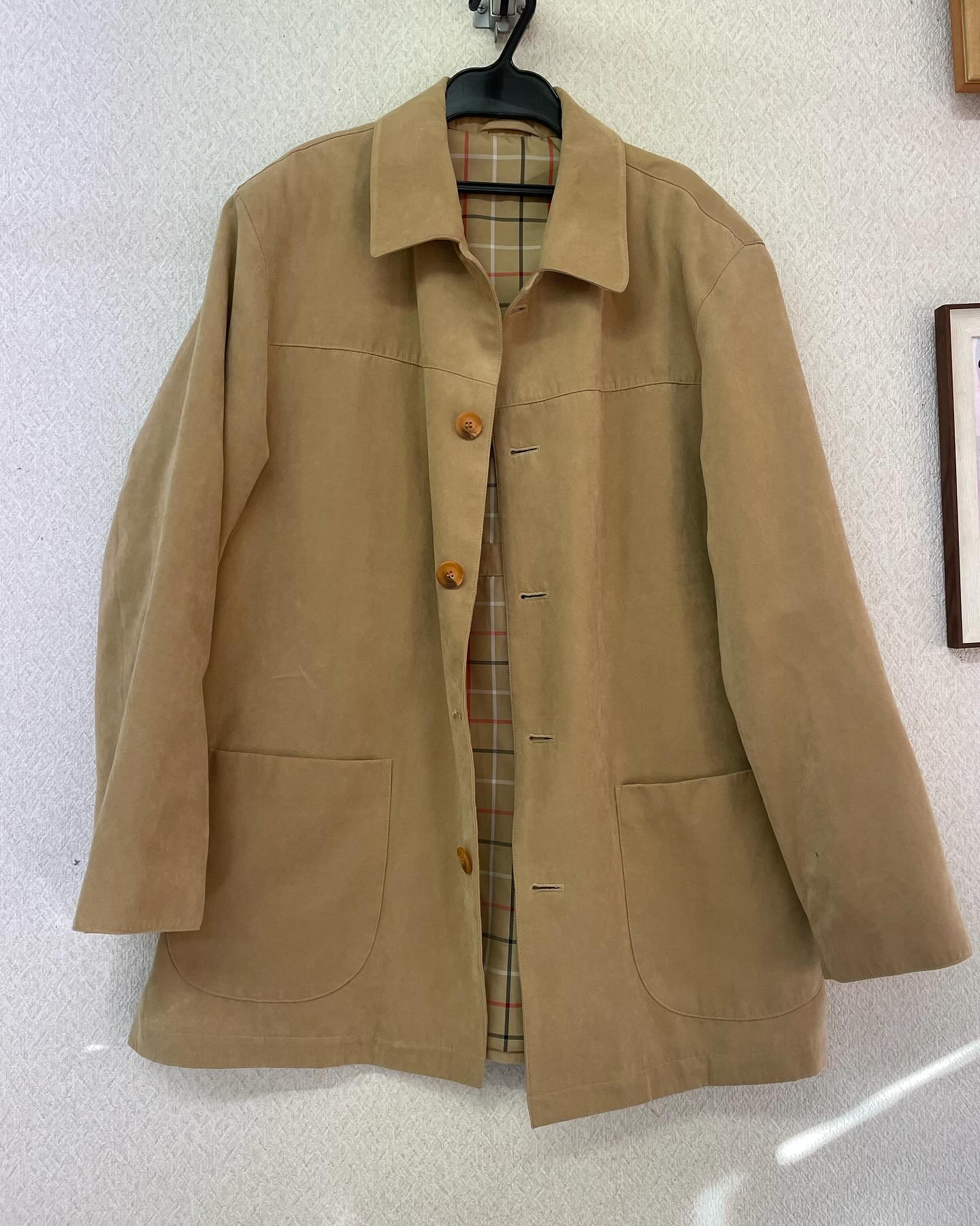 古着のハーフコート🧥の丈20cmカットのお直しご依頼、