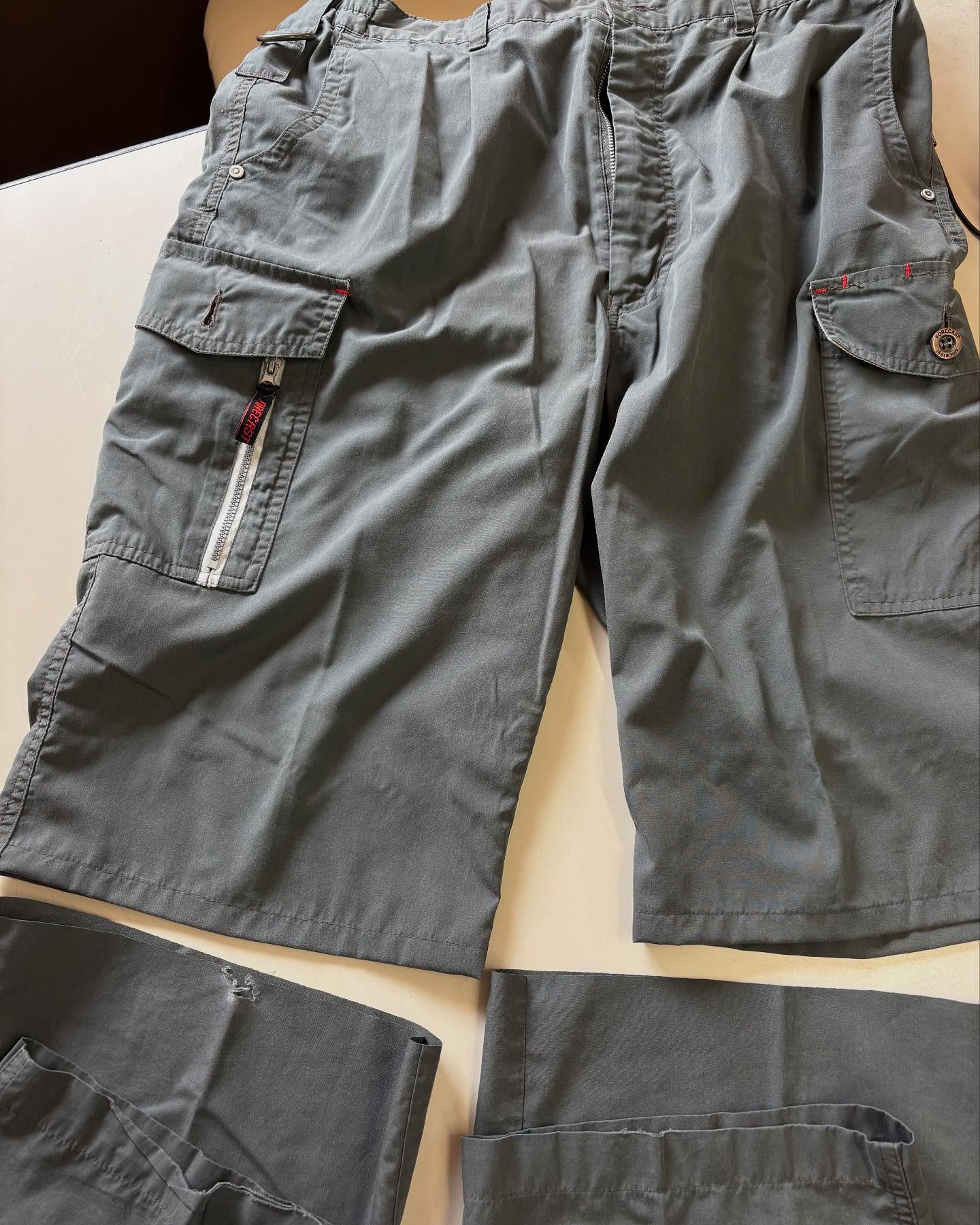 袖を短く切っちゃおう🌟