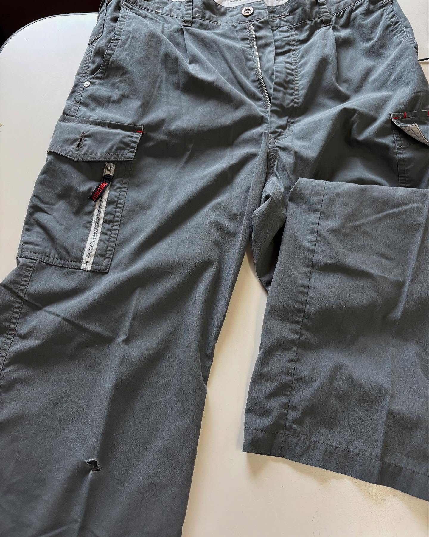 袖を短く切っちゃおう🌟