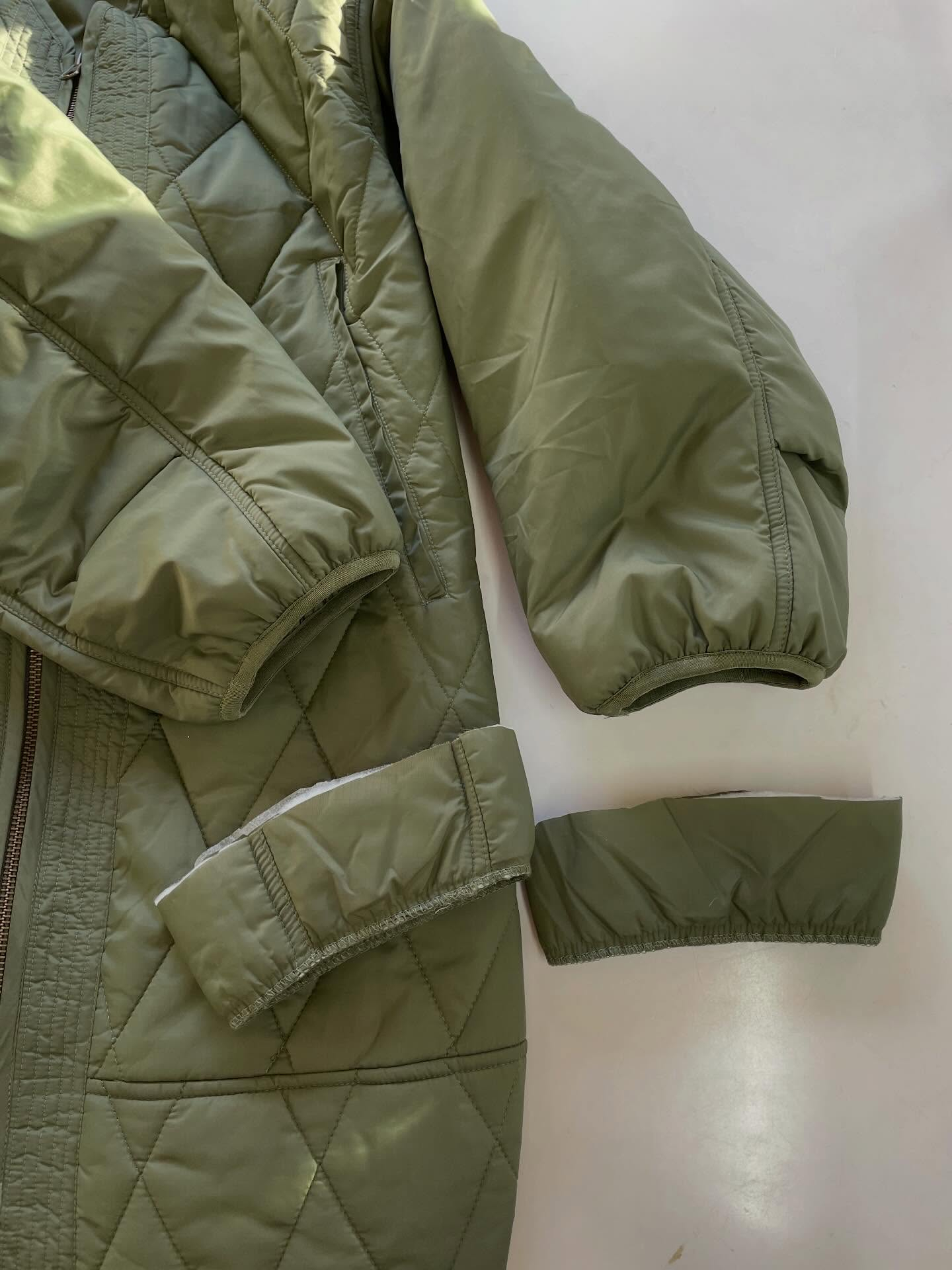 スキーやスノボウェアのお直し⛷️