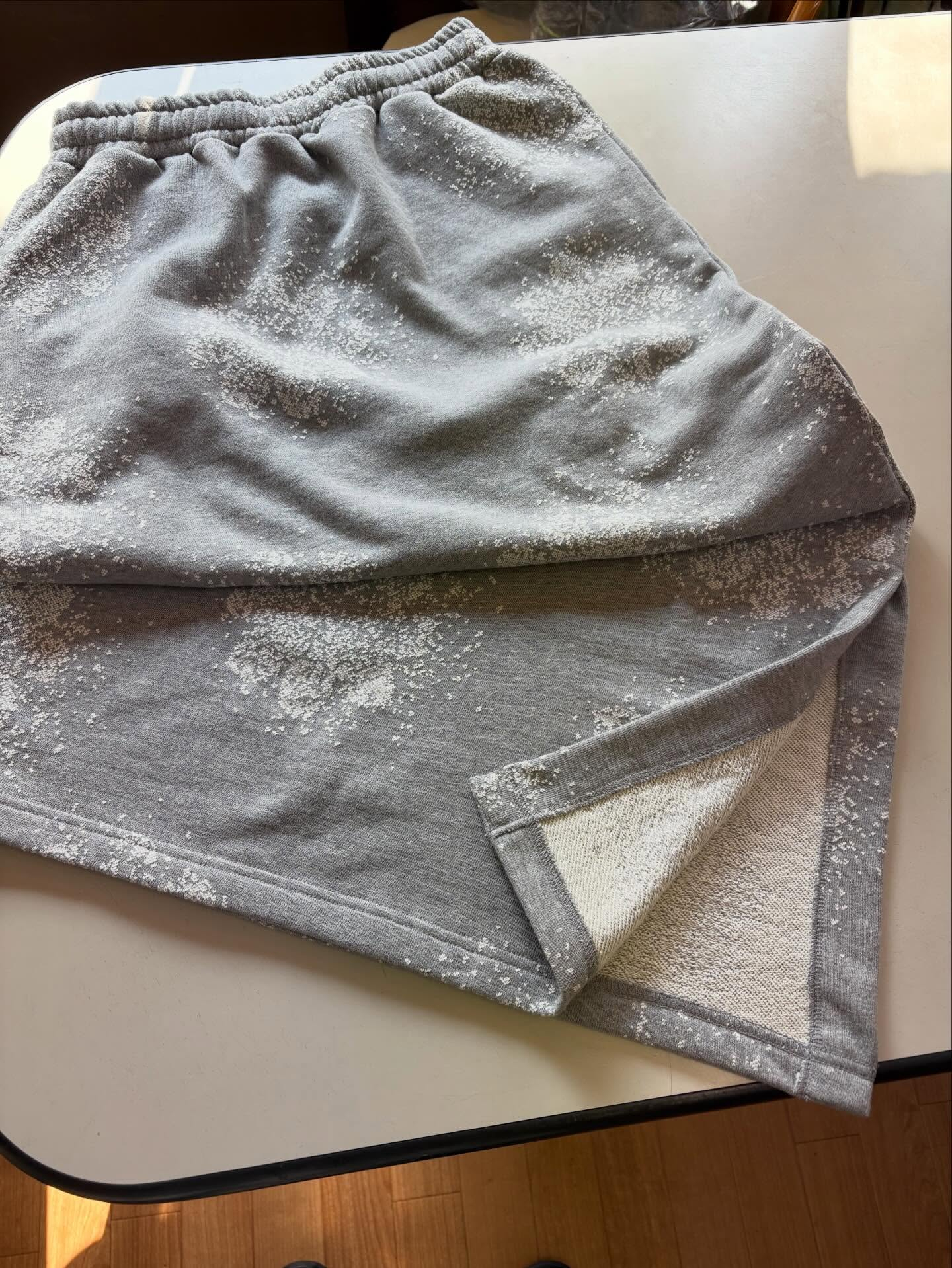 スウェット素材の丈詰め✂️