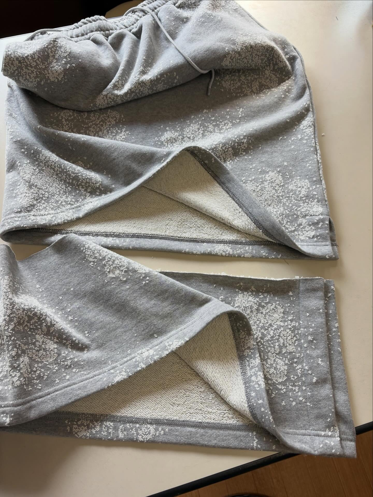 スウェット素材の丈詰め✂️