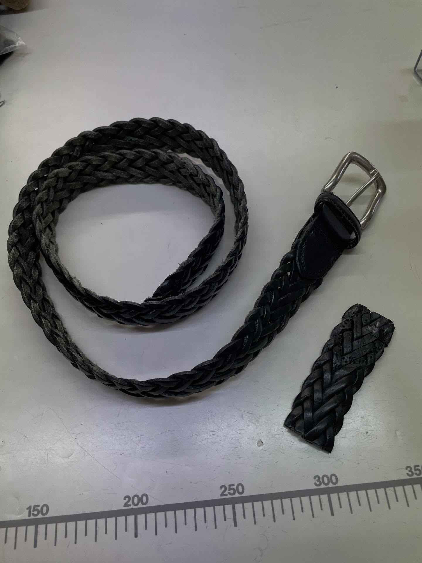 ベルトの穴あけ🕳️👗👖