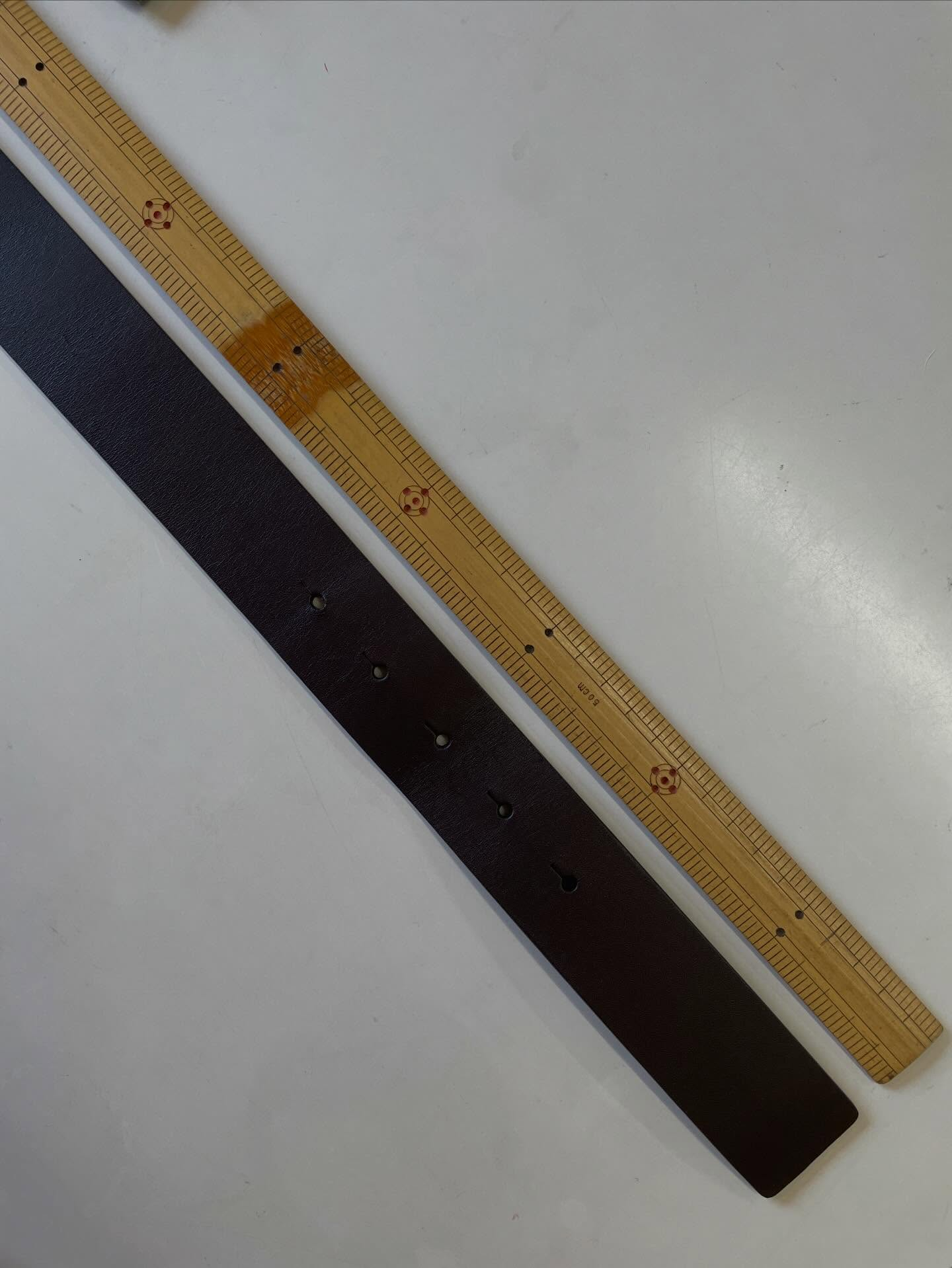 ベルトの穴あけ🕳️👗👖