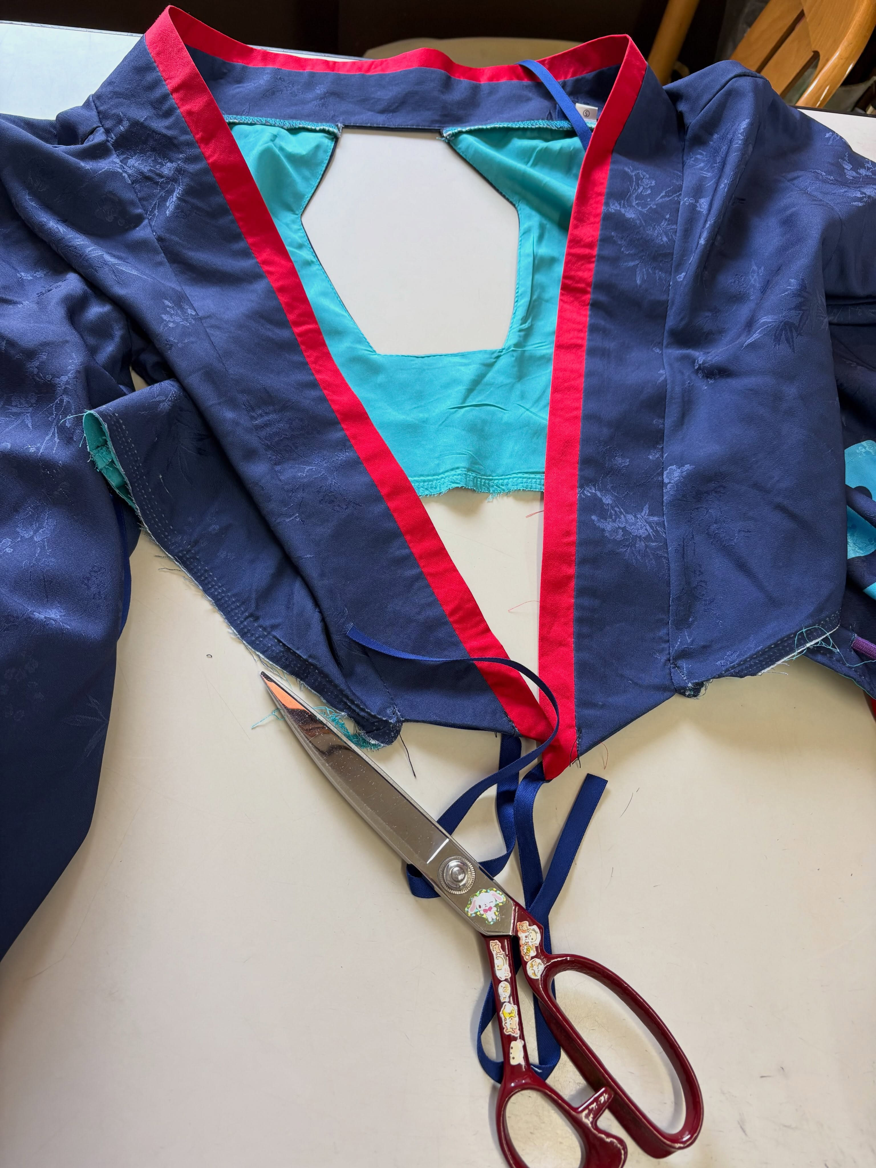 コスプレ衣装のサイズ直し✂️🧵🪡